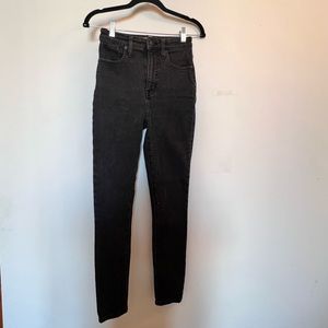 Madewell curvy high rise skinny size 25 in a washed gray